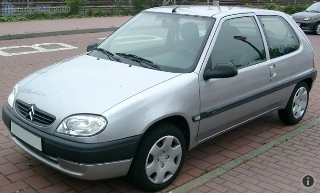 Citroën Saxo 2000 - 1750 EUR, 220500 km - AUTO.MOTO.pt - 220500km - foto 1 de 1