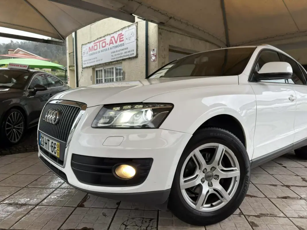 Audi Q5 2009 - 13950 EUR, 326842 km - AUTO.MOTO.pt - 326842km - foto 2 de 33
