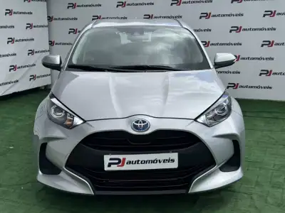 Toyota Yaris 2023 - 22990 EUR, 32000 km - AUTO.MOTO.pt - 32000km - foto 3 de 18