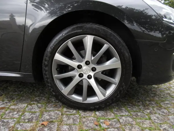 Peugeot 508 SW 2018 - 16990 EUR, 162000 km - AUTO.MOTO.pt - 162000km - foto 18 de 62