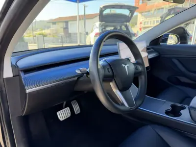 Tesla Model 3 2020 - 29500 EUR, 89581 km - 89581km - foto 28 de 48