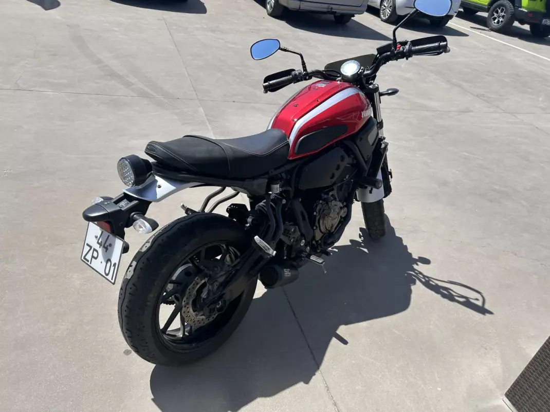 Yamaha XSR 700 2020 - 6547 EUR, 3500 km - AUTO.MOTO.pt - 3500km - foto 5 de 12
