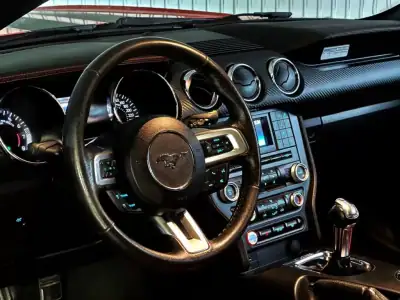 Ford Mustang 2015 - 49990 EUR, 122000 km - AUTO.MOTO.pt - 122000km - foto 24 de 54