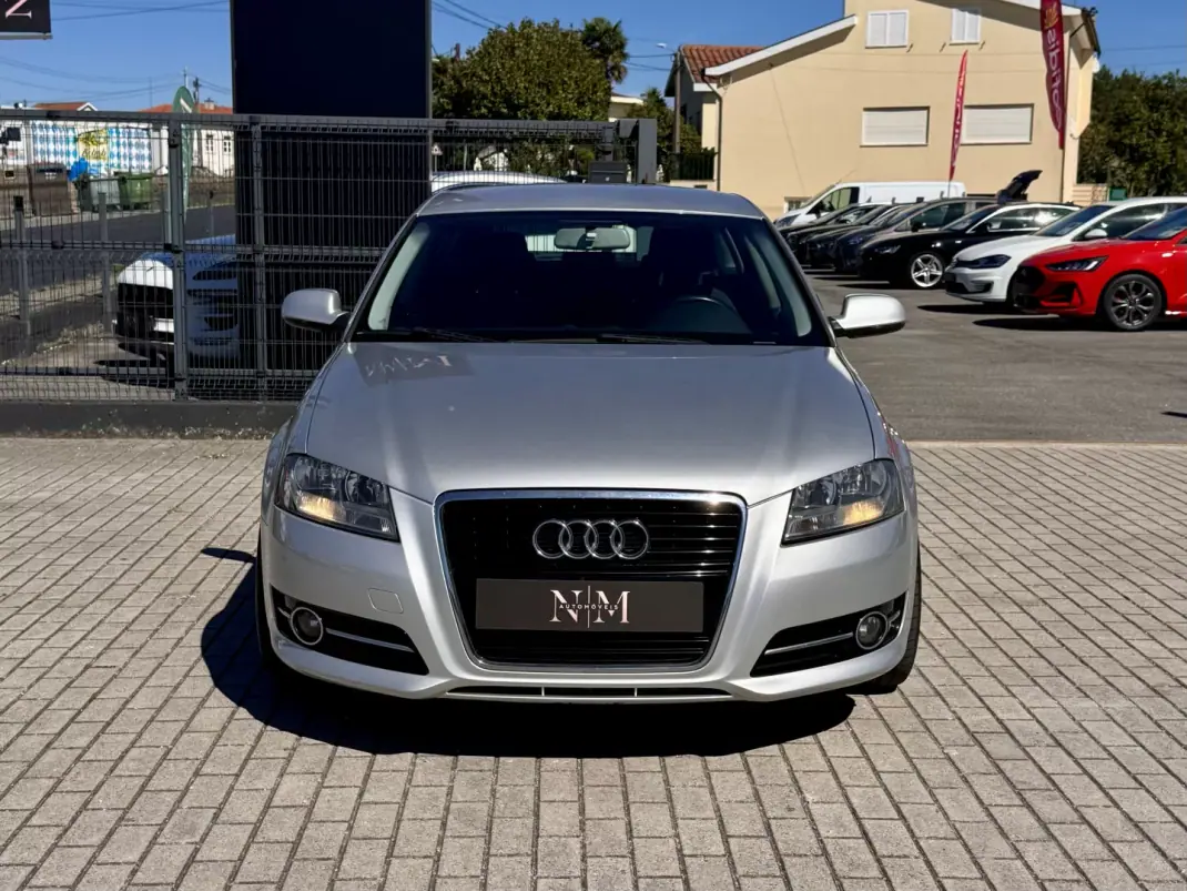 Audi A3 Sportback 2010 - 8990 EUR, 226000 km - 226000km - foto 3 de 19