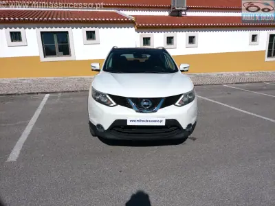Nissan Qashqai 2015 - 12850 EUR, 212000 km - 212000km - foto 28 de 31
