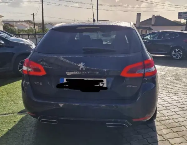 Peugeot 308 SW 2020 - 15900 EUR, 171000 km - AUTO.MOTO.pt - 171000km - foto 6 de 9