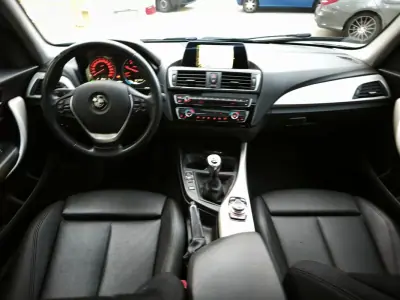 BMW 116 2016 - 14900 EUR, 205293 km - AUTO.MOTO.pt - 205293km - foto 25 de 31