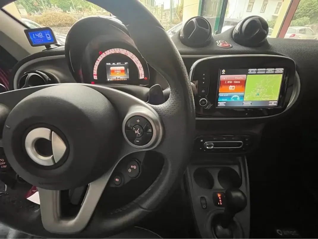 Smart ForFour 2015 - 14500 EUR, 31522 km - 31522km - foto 7 de 8