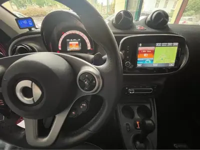 Smart ForFour 2015 - 14500 EUR, 31522 km - 31522km - foto 7 de 8