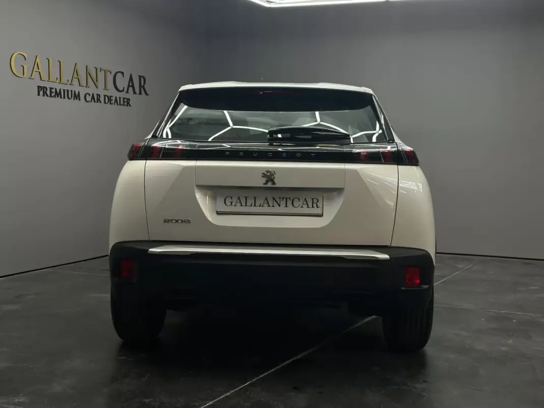 Peugeot 2008 2022 - 17200 EUR, 22770 km - 22770km - foto 7 de 14