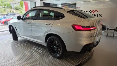BMW X4 2021 - 37750 EUR, 169595 km - AUTO.MOTO.pt - 169595km - foto 22 de 74