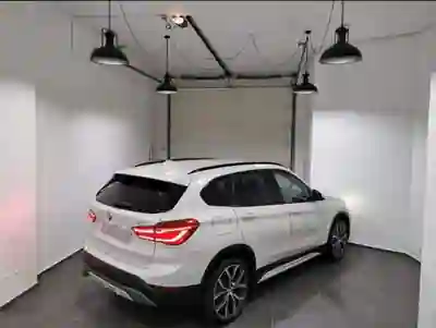 BMW X1 2016 - 18500 EUR, 160000 km - AUTO.MOTO.pt - 160000km - foto 7 de 11