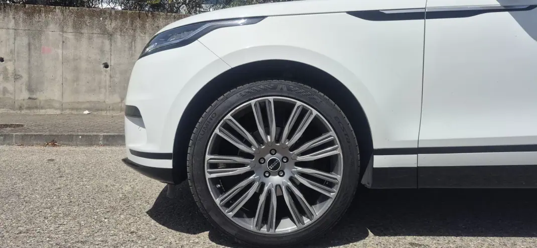 Land Rover Range Rover Velar 2016 - 28950 EUR, 159000 km - 159000km - foto 5 de 33