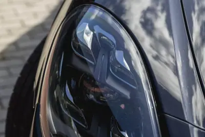 Porsche Panamera 2019 - 61900 EUR, 108300 km - 108300km - foto 10 de 46