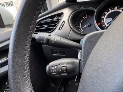 Citroën C3 2016 - 7900 EUR, 84451 km - AUTO.MOTO.pt - 84451km - foto 12 de 21