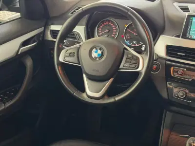 BMW X1 2017 - 15900 EUR, 173761 km - AUTO.MOTO.pt - 173761km - foto 11 de 17