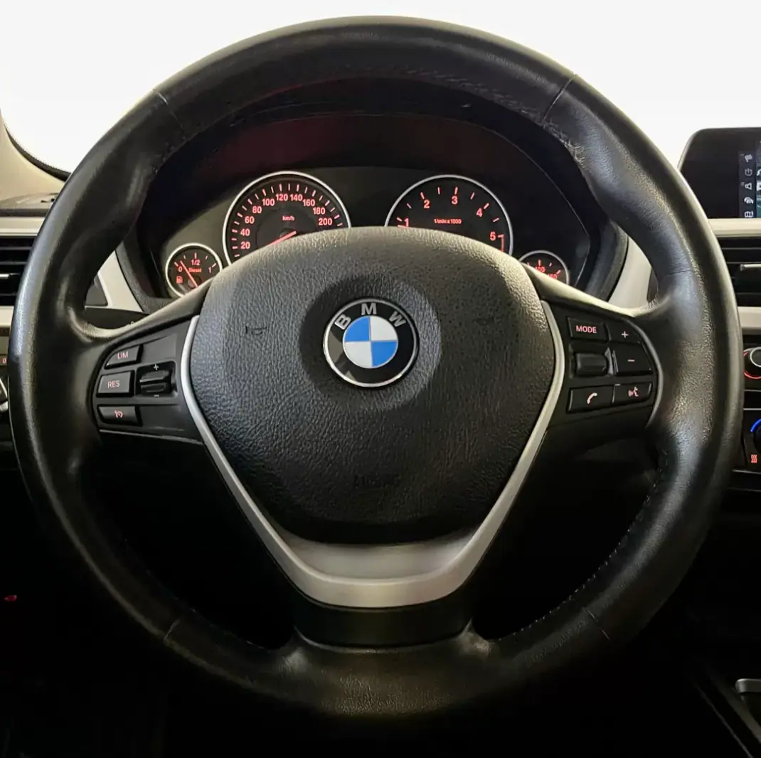 BMW 418 Gran Coupé 2020 - 24750 EUR, 79000 km - AUTO.MOTO.pt - 79000km - foto 11 de 31