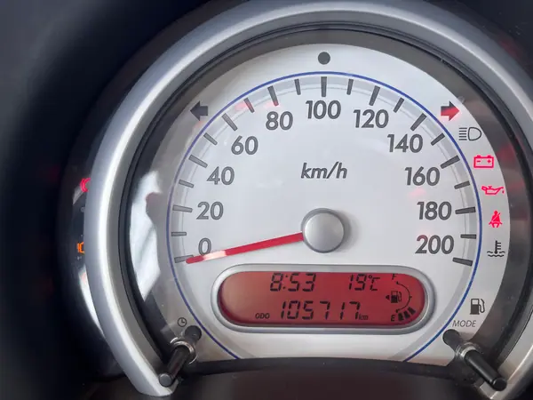 Suzuki Splash 2009 - 5000 EUR, 106000 km - 106000km - foto 10 de 12
