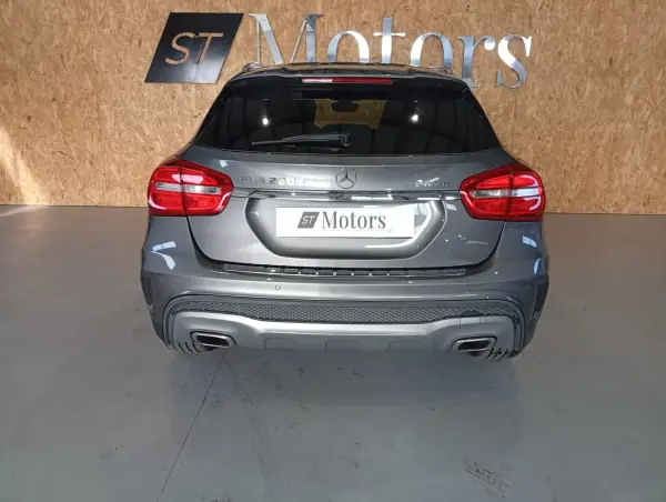 Mercedes-Benz GLA 220 2016 - 24900 EUR, 196000 km - AUTO.MOTO.pt - 196000km - foto 6 de 17