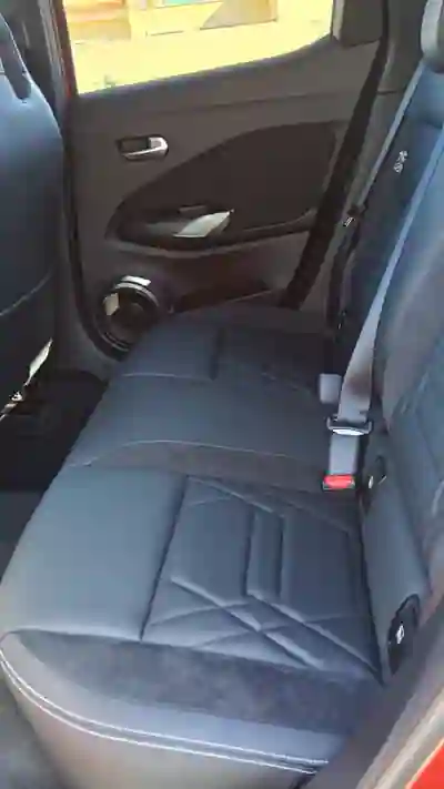 Nissan Juke 2021 - 17000 EUR, 39500 km - 39500km - foto 8 de 12
