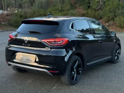 Renault Clio 2022 - 14900 EUR, 76400 km - AUTO.MOTO.pt - 76400km - foto 25 de 25