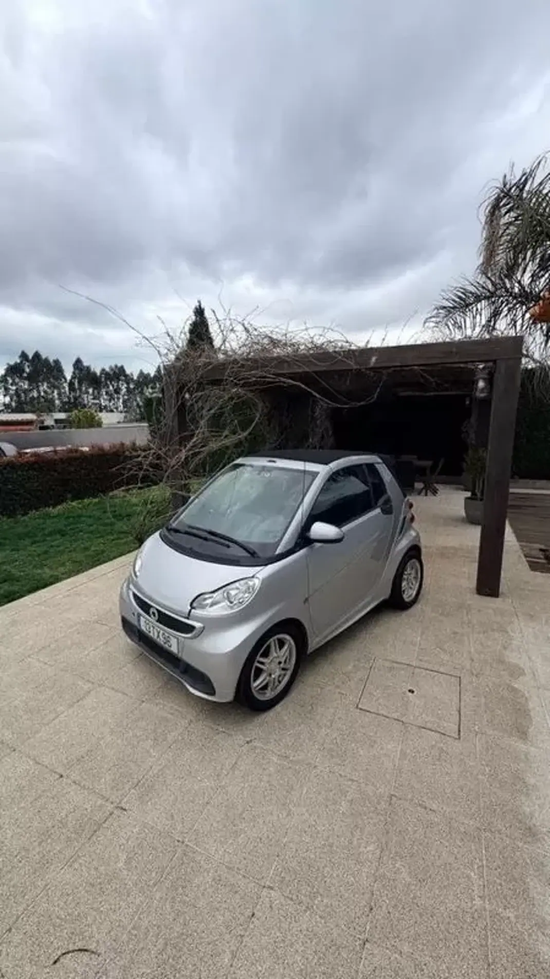 Smart Fortwo Cabrio 2013 - 7999 EUR, 113669 km - AUTO.MOTO.pt - 113669km - foto 19 de 25