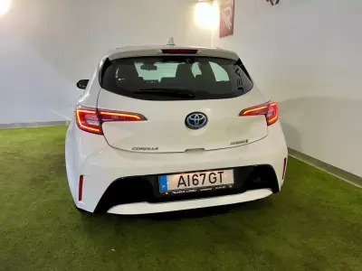 Toyota Corolla 2021 - 19500 EUR, 128000 km - AUTO.MOTO.pt - 128000km - foto 8 de 33