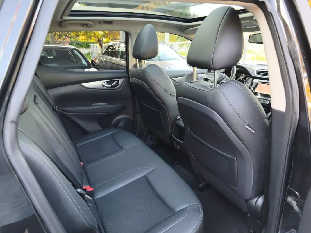 Nissan Qashqai 2020 - 21900 EUR, 138000 km - AUTO.MOTO.pt - 138000km - foto 8 de 16