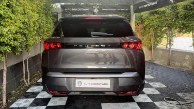 Peugeot 5008 2025 - 31500 EUR, 21000 km - AUTO.MOTO.pt - 21000km - foto 9 de 23