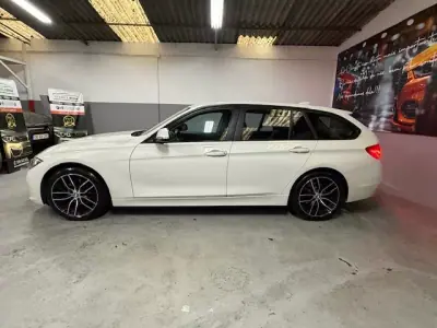 BMW 318 2015 - 12250 EUR, 254090 km - AUTO.MOTO.pt - 254090km - foto 4 de 16