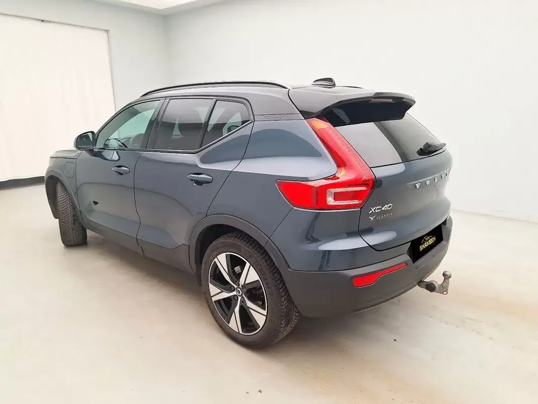 Volvo XC 40 2022 - 31990 EUR, 48248 km - AUTO.MOTO.pt - 48248km - foto 4 de 11