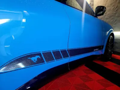 Ford Mustang Mach-E 2022 - 59990 EUR, 49187 km - AUTO.MOTO.pt - 49187km - foto 7 de 32