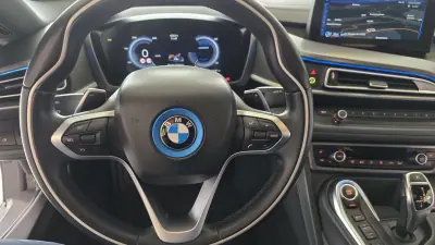 BMW i8 2015 - 62500 EUR, 132830 km - 132830km - foto 37 de 50