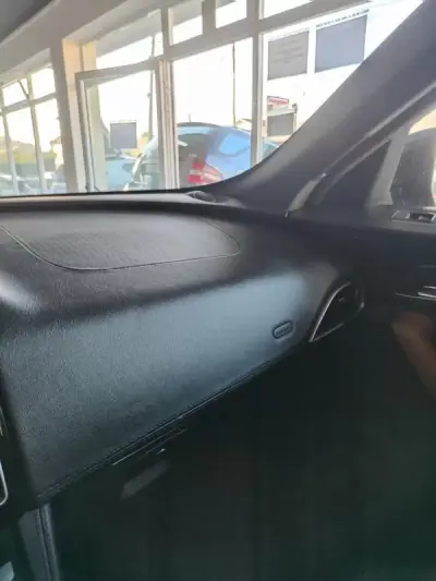 Jaguar F-Pace 2017 - 22500 EUR, 147000 km - AUTO.MOTO.pt - 147000km - foto 34 de 40