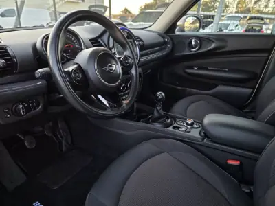 MINI Clubman 2018 - 15990 EUR, 184000 km - AUTO.MOTO.pt - 184000km - foto 15 de 42