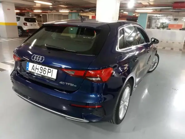 Audi A3 Sportback 2021 - 24900 EUR, 75386 km - AUTO.MOTO.pt - 75386km - foto 4 de 13