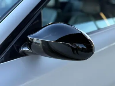 BMW 120 2009 - 11900 EUR, 205000 km - AUTO.MOTO.pt - 205000km - foto 7 de 23