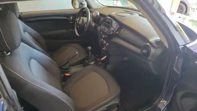 MINI One 2014 - 10900 EUR, 209521 km - AUTO.MOTO.pt - 209521km - foto 42 de 48