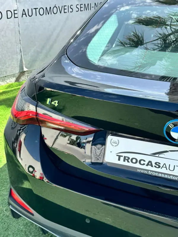 BMW i4 2022 - 34500 EUR, 141612 km - AUTO.MOTO.pt - 141612km - foto 7 de 45