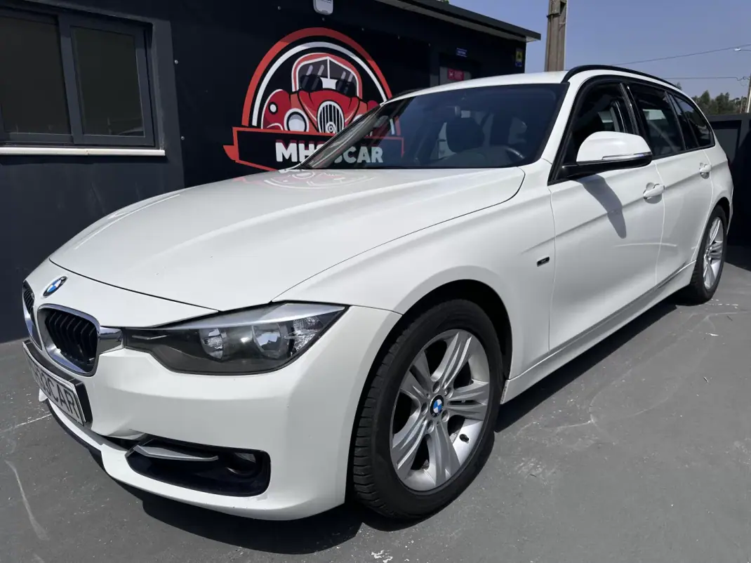 BMW 318 2014 - 12900 EUR, 200000 km - AUTO.MOTO.pt - 200000km - foto 1 de 52