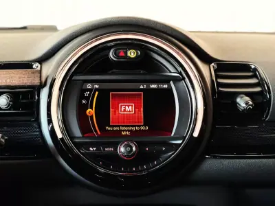 MINI Clubman 2019 - 18500 EUR, 43000 km - AUTO.MOTO.pt - 43000km - foto 27 de 35