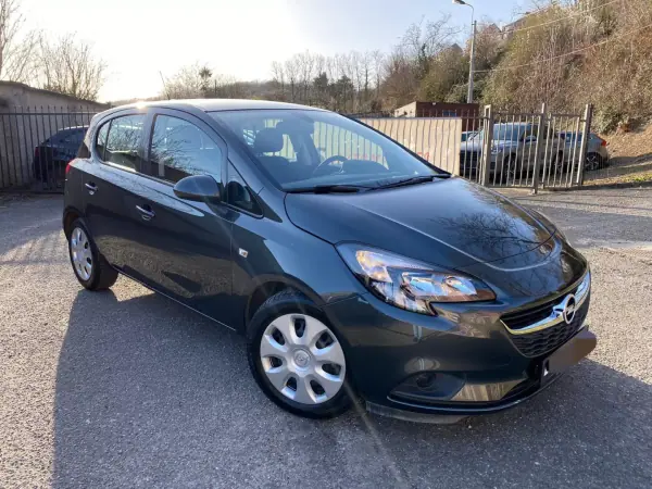 Opel Corsa 2023 - 12900 EUR, 26000 km - AUTO.MOTO.pt - 26000km - foto 2 de 9
