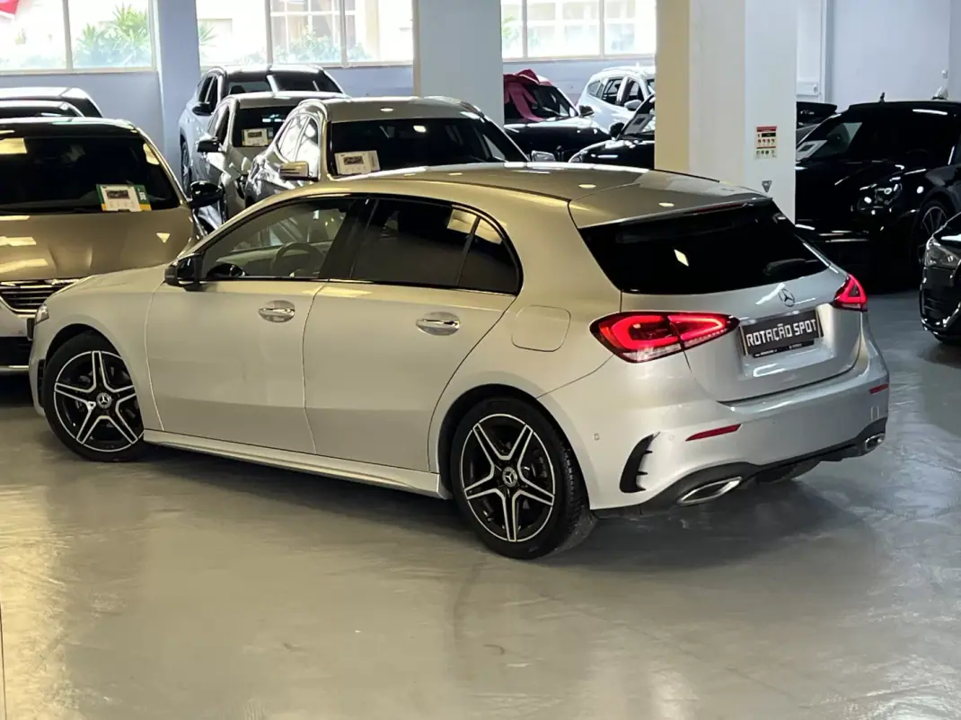 Mercedes-Benz A 180 2019 - 26990 EUR, 125000 km - AUTO.MOTO.pt - 125000km - foto 22 de 44