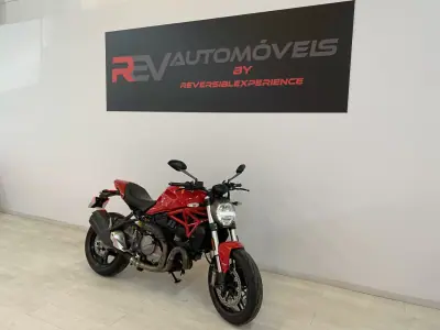Ducati Monster 1000 2018 - 9950 EUR, 10707 km - AUTO.MOTO.pt - 10707km - foto 3 de 19