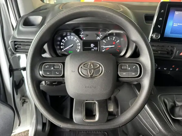 Toyota Proace City Verso 2020 - 18900 EUR, 110765 km - 110765km - foto 15 de 31