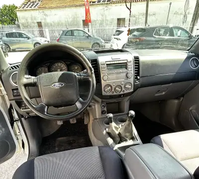 Ford Ranger 2008 - 16400 EUR, 109634 km - AUTO.MOTO.pt - 109634km - foto 10 de 13