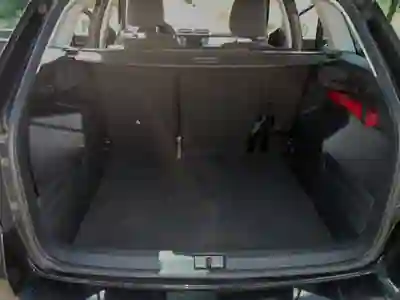 Skoda Fabia Break 2018 - 8900 EUR, 84000 km - AUTO.MOTO.pt - 84000km - foto 15 de 17