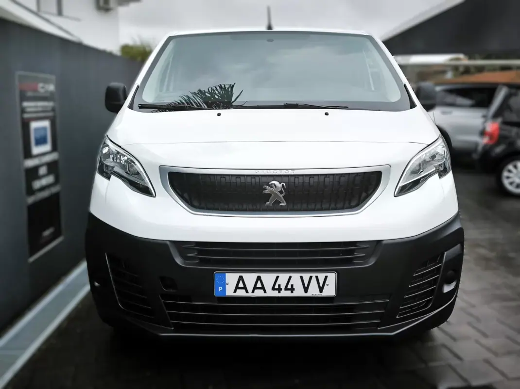 Peugeot Expert 1.5 BlueHdi L2H1 Pro Standard 2020 - 17950 EUR, 105997 km - AUTO.MOTO.pt - 105997km - foto 18 de 46