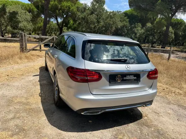 Mercedes-Benz C 180 2014 - 13500 EUR, 200000 km - AUTO.MOTO.pt - 200000km - foto 6 de 13