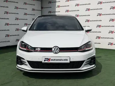 Volkswagen Golf 2018 - 26990 EUR, 148000 km - AUTO.MOTO.pt - 148000km - foto 3 de 15